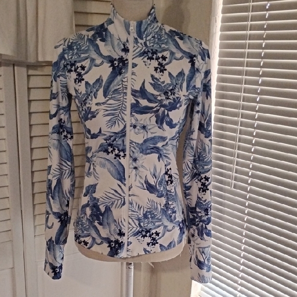 Tommy Bahama White Mini Skirt - Picture 2 of 8